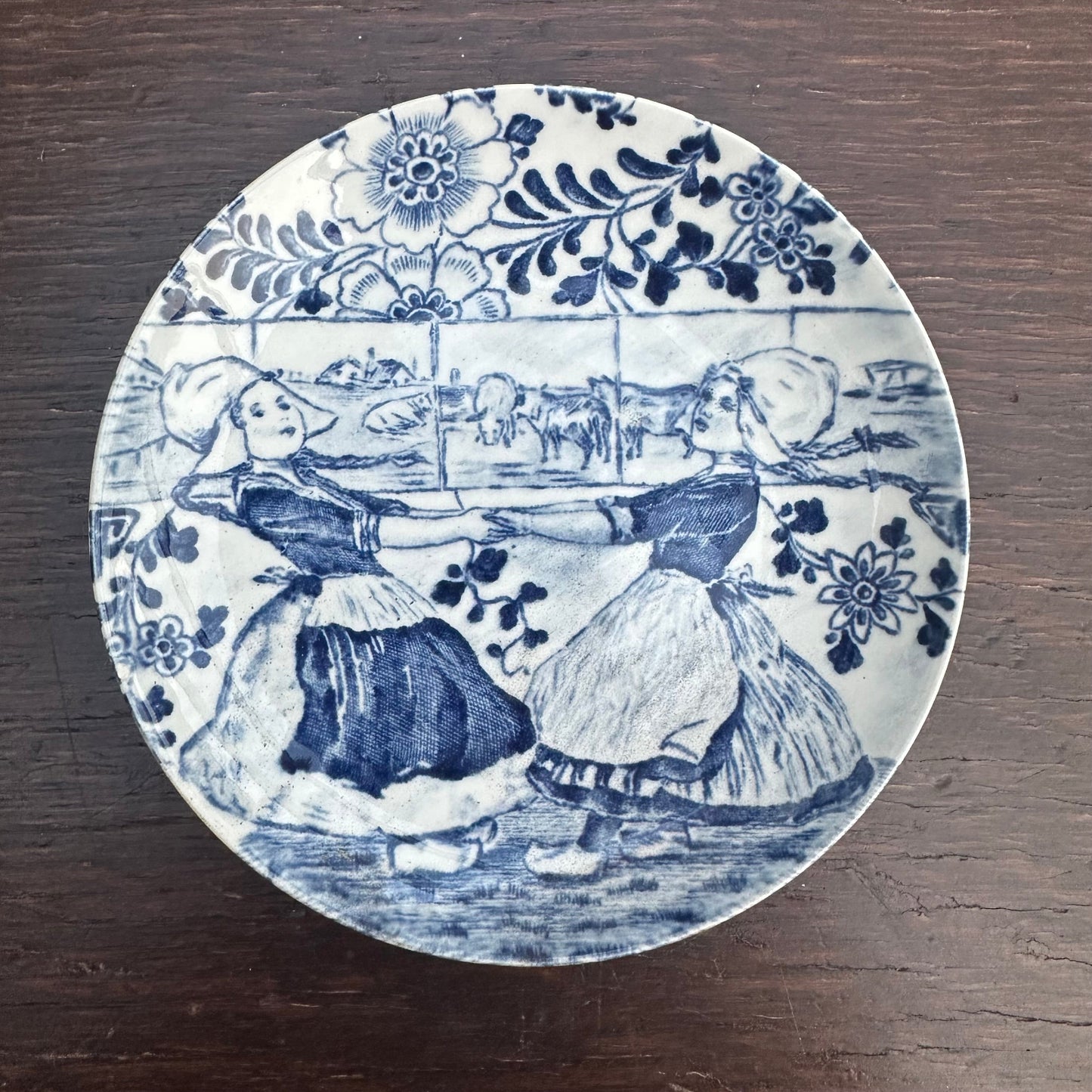 Delft-Style Decorative Plates – Set of 6