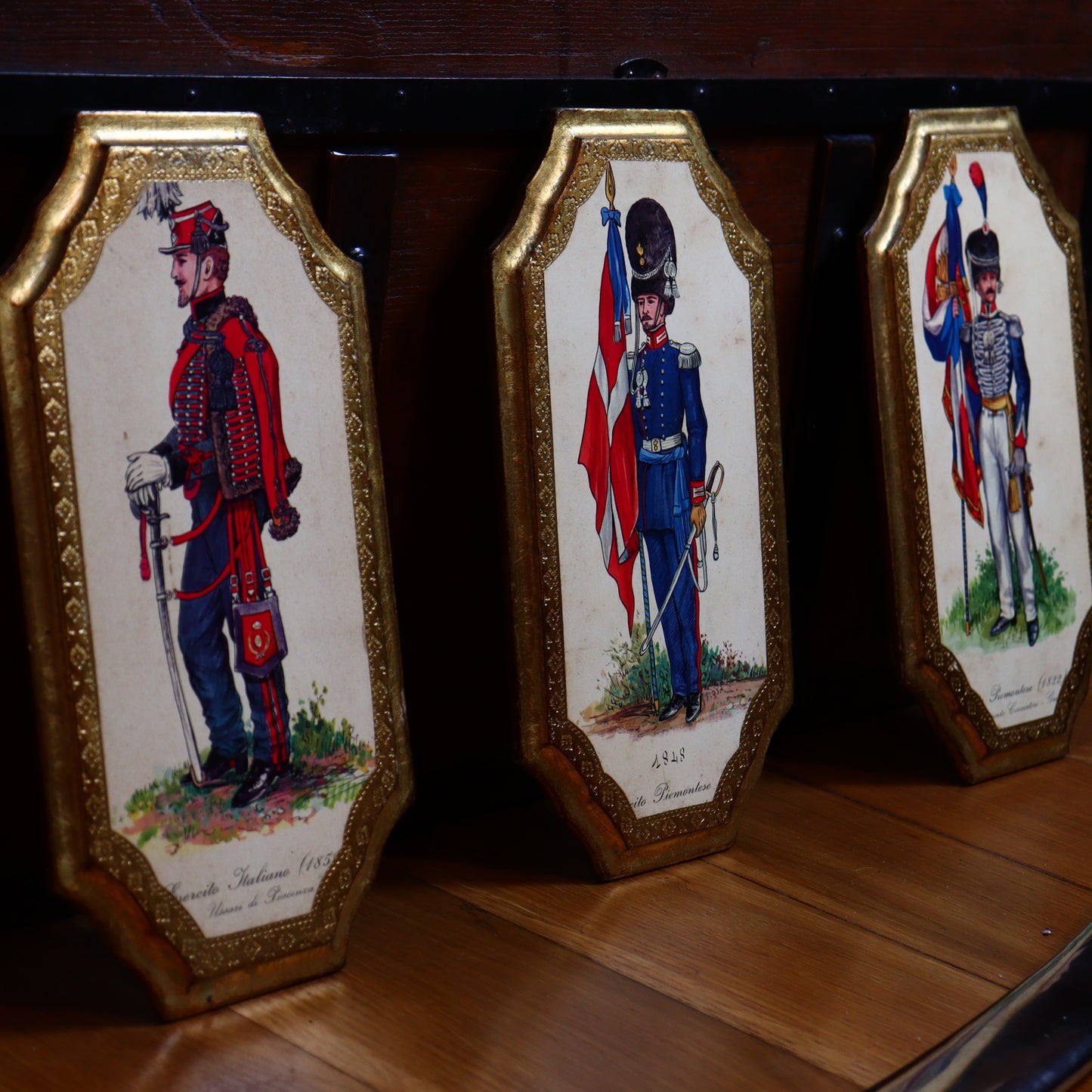 Wall Decoration – Set of Three Wooden Panels With 19th-Century Italian Soldiers
