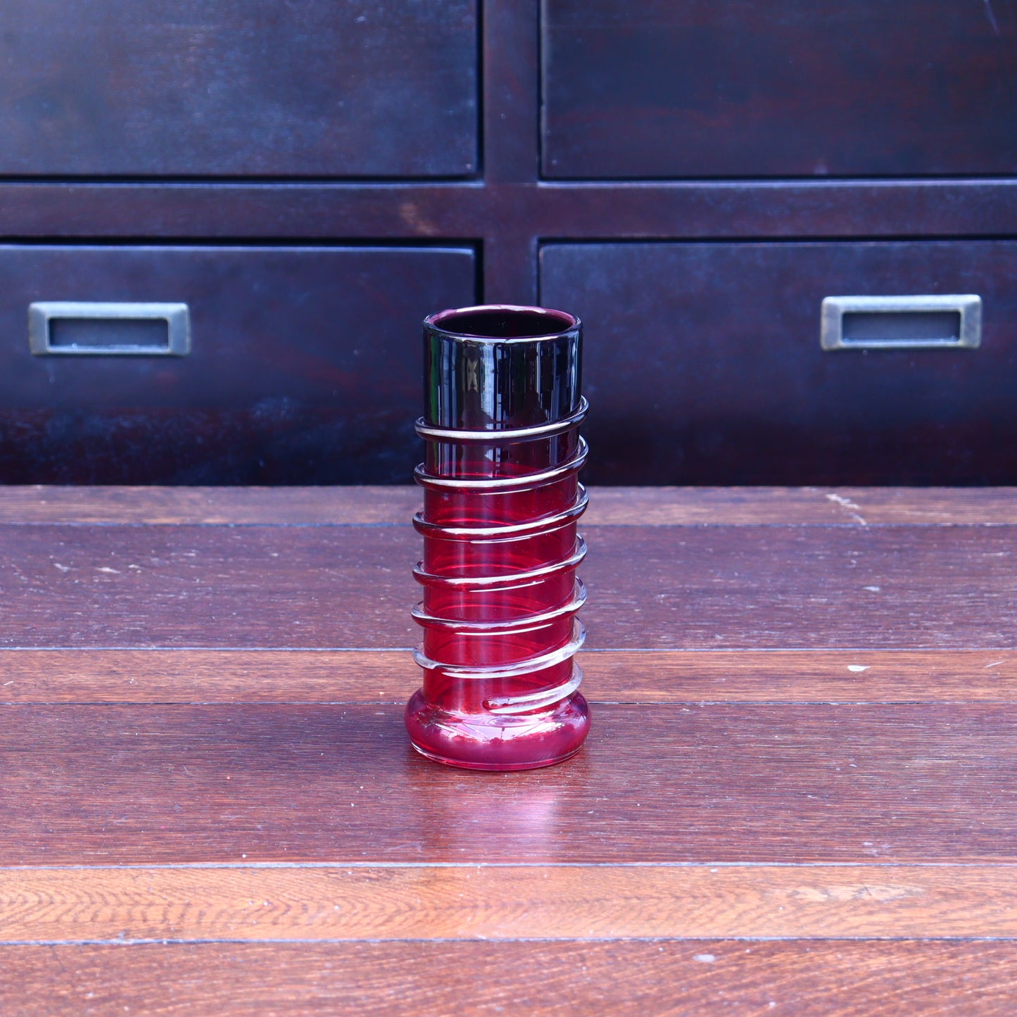 Vintage Glass Vase – Ruby-to-Black