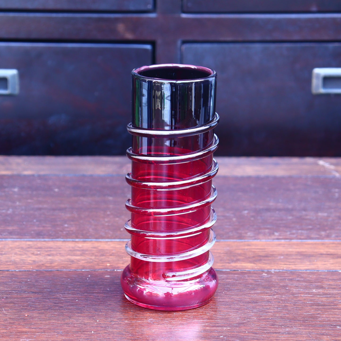 Vintage Glass Vase – Ruby-to-Black