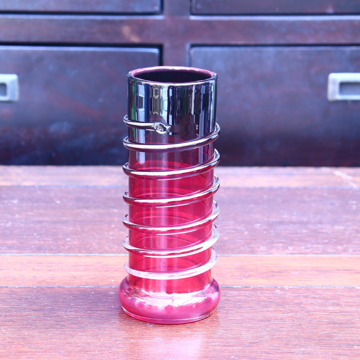Vintage Glass Vase – Ruby-to-Black