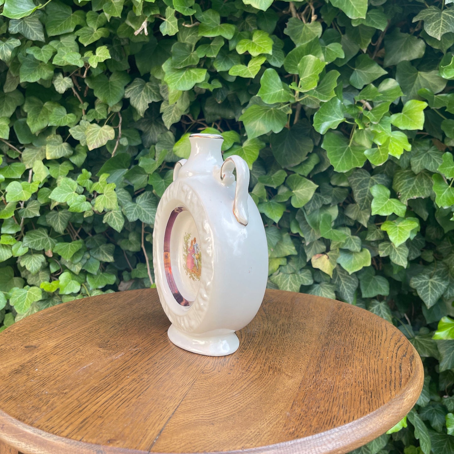 Ceramic Flask-Shaped Vase – Romantic Scene