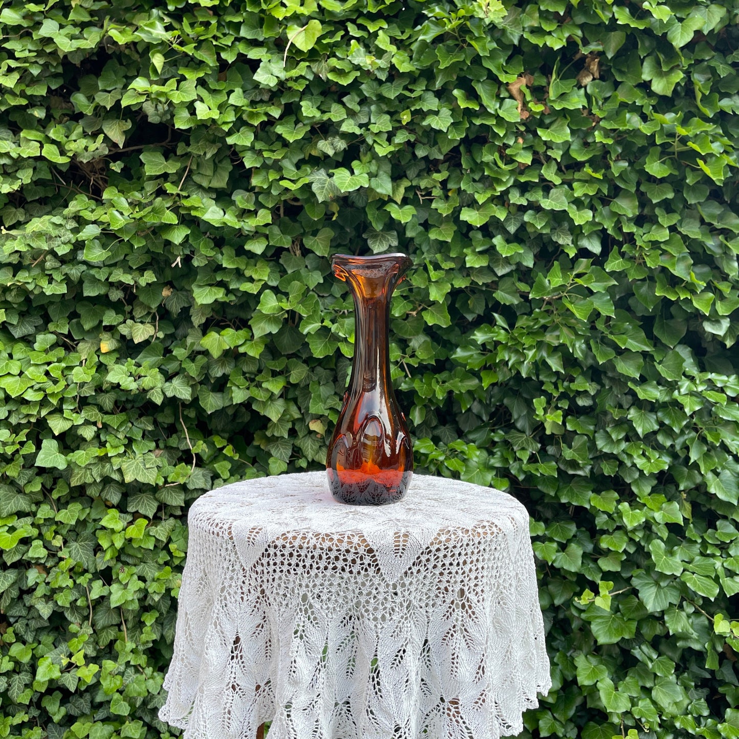 Art Glass Vase – Amber-Toned Organic Form