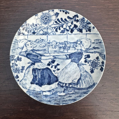 Delft-Style Decorative Plates – Set of 6