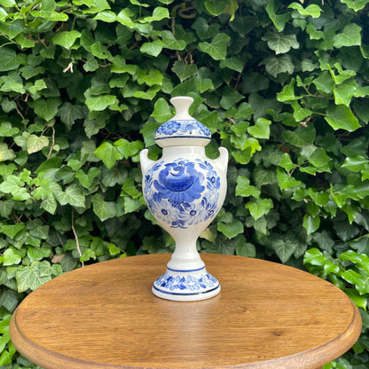 Ceramic Vase with Lid – Hand-Painted Blue Floral Design