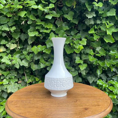 White Porcelain Vase – Relief Ornament
