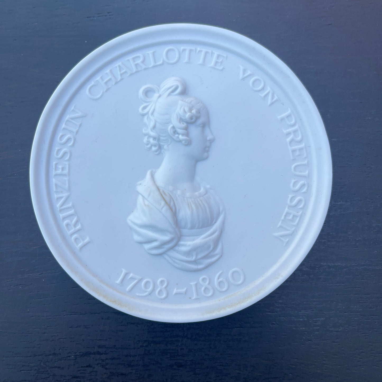 Set of three Meissen porcelain portrait medallions